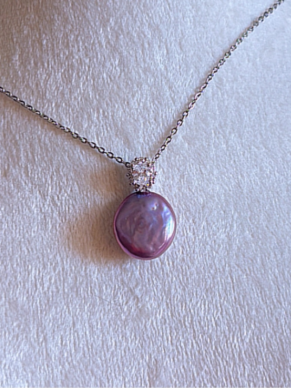 Red Purple Pearl Pendant with Blue Luster and Silver Chain